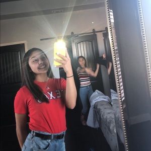 Meet your Posher, Adrianna